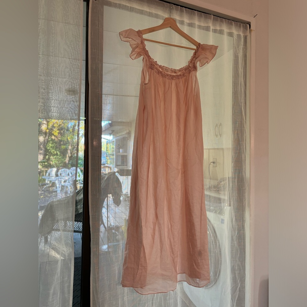 Down Lovisa Nightgown in Blush M